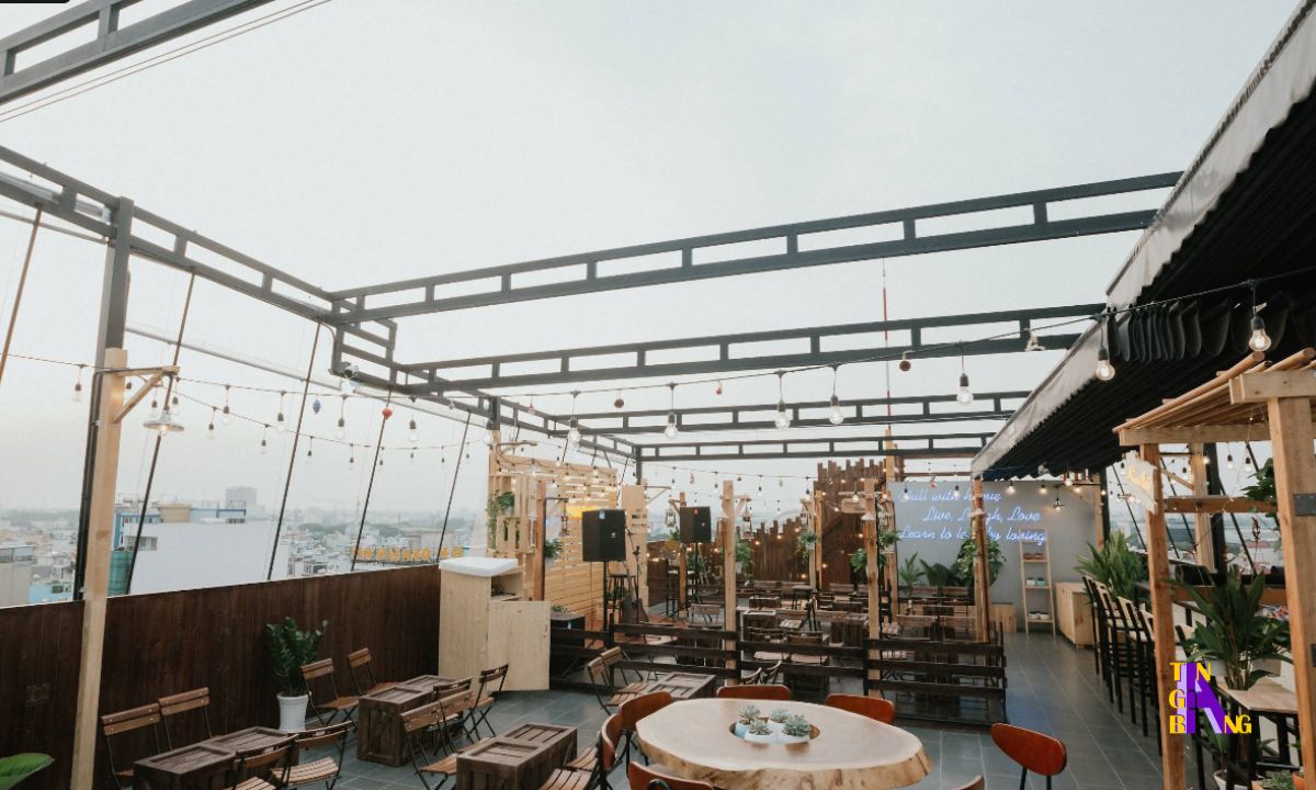 12+ Quán cafe sân thượng (Rooftop) ở Sài Gòn cực chill 2 Bake Rooftop