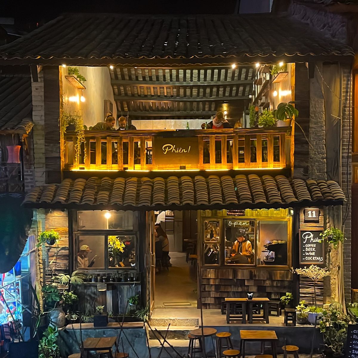 Mẫu thiết kế quán cafe phong cách cổ điển