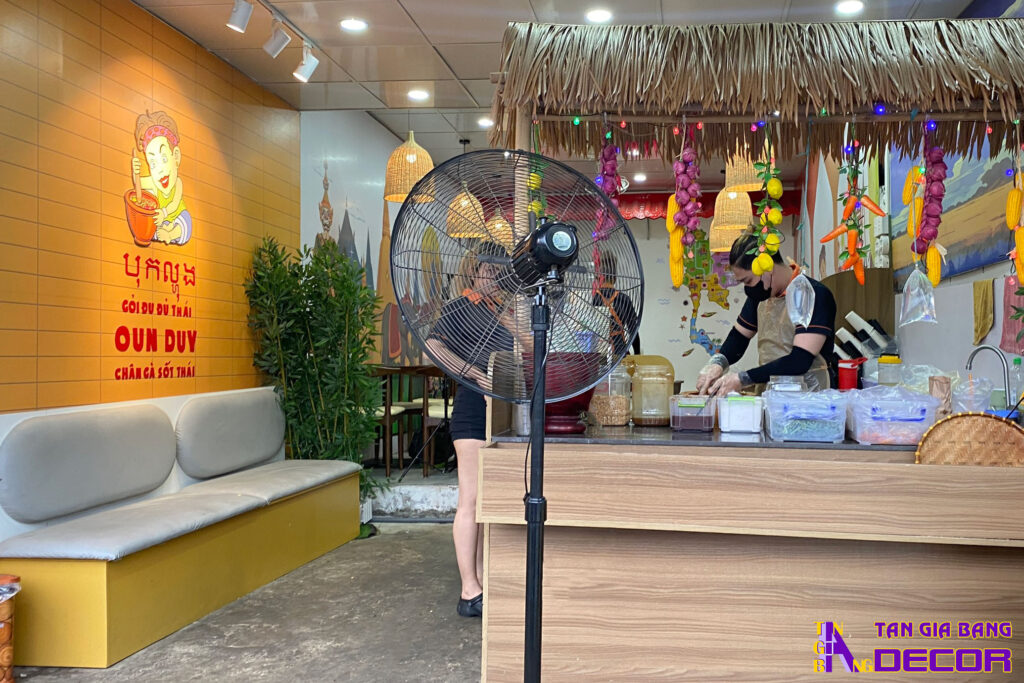 Thi công quán gỏi đu đủ Thái OUNDUY