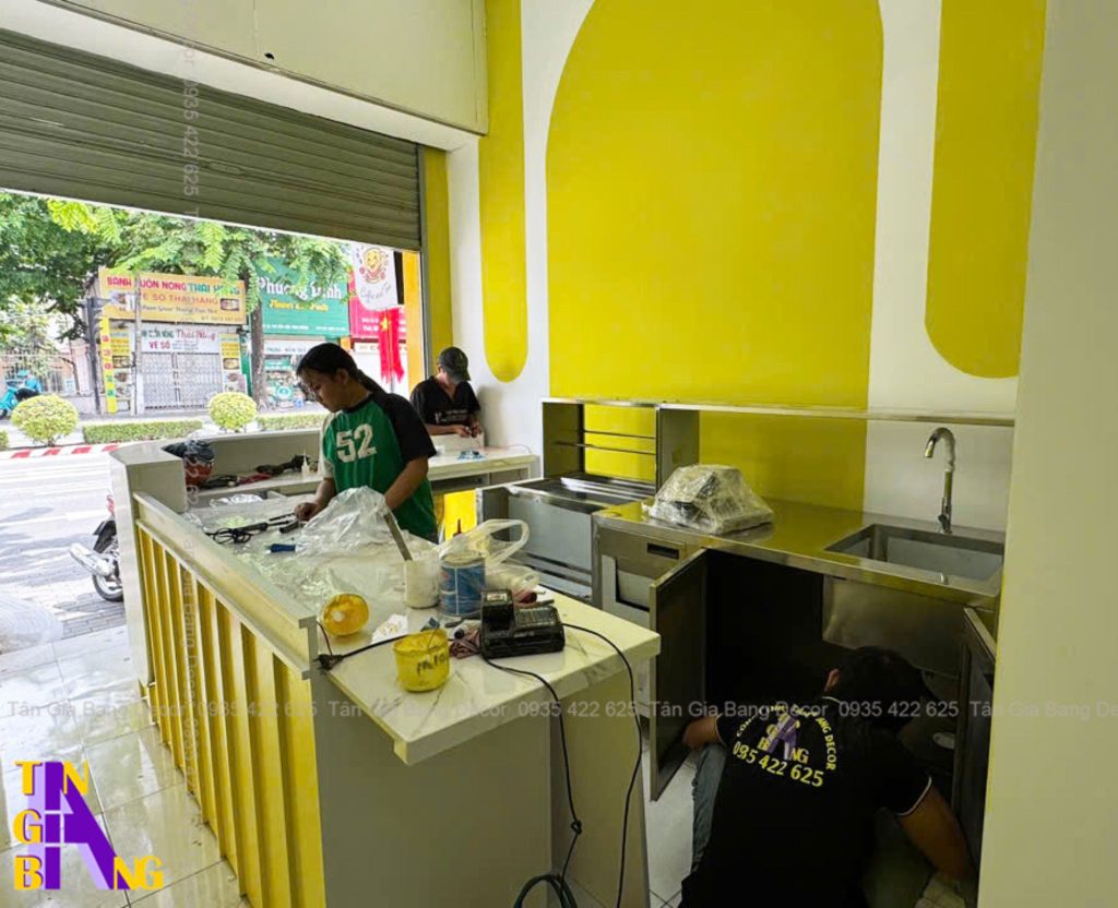 Thiết kế Quán trà sữa Mót Milk Tea tại Cà Mau 5 Thi công quầy order quán trà sữa ở Thủ Dầu Một