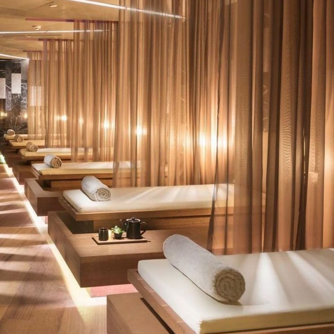 Trang trí phòng spa nhỏ với rèm che đẹp