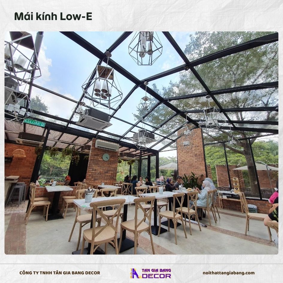 Mái kính Low-E
