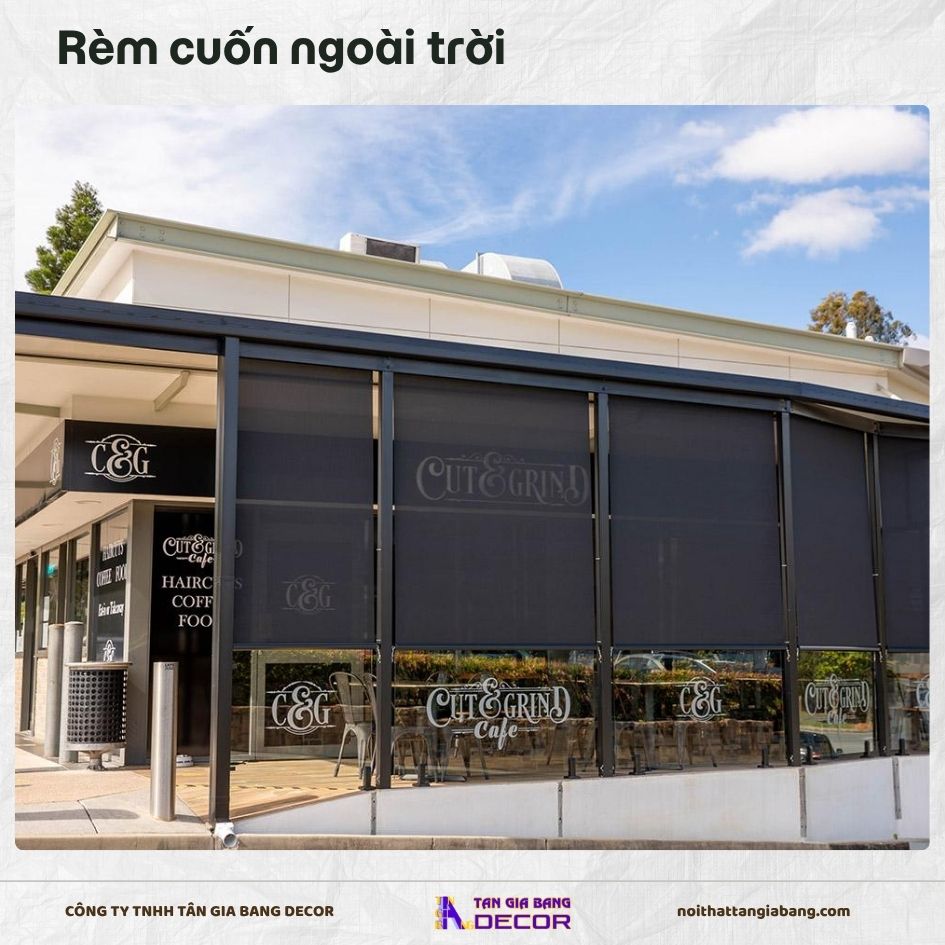 Rèm cuốn ngoài trời