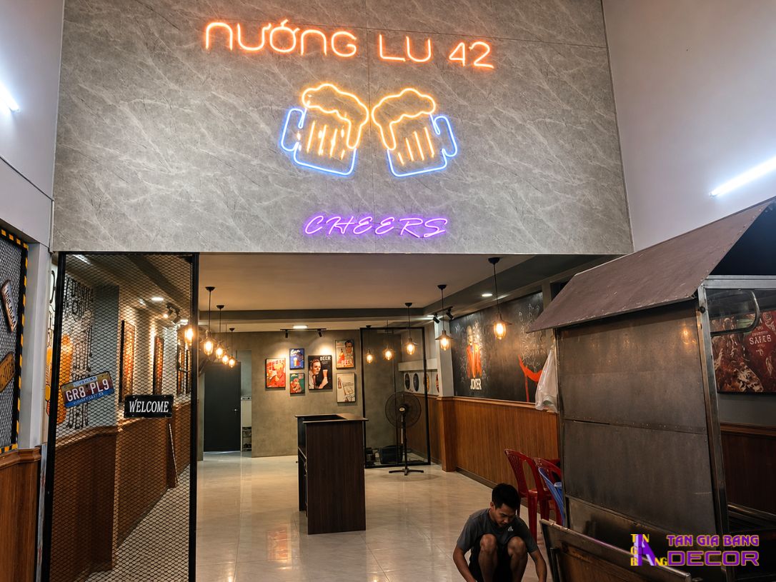 Thi công cải tạo quán nướng lu 42 tại Bình Phước 5 thi cong noi that quan nuong lu 42 2